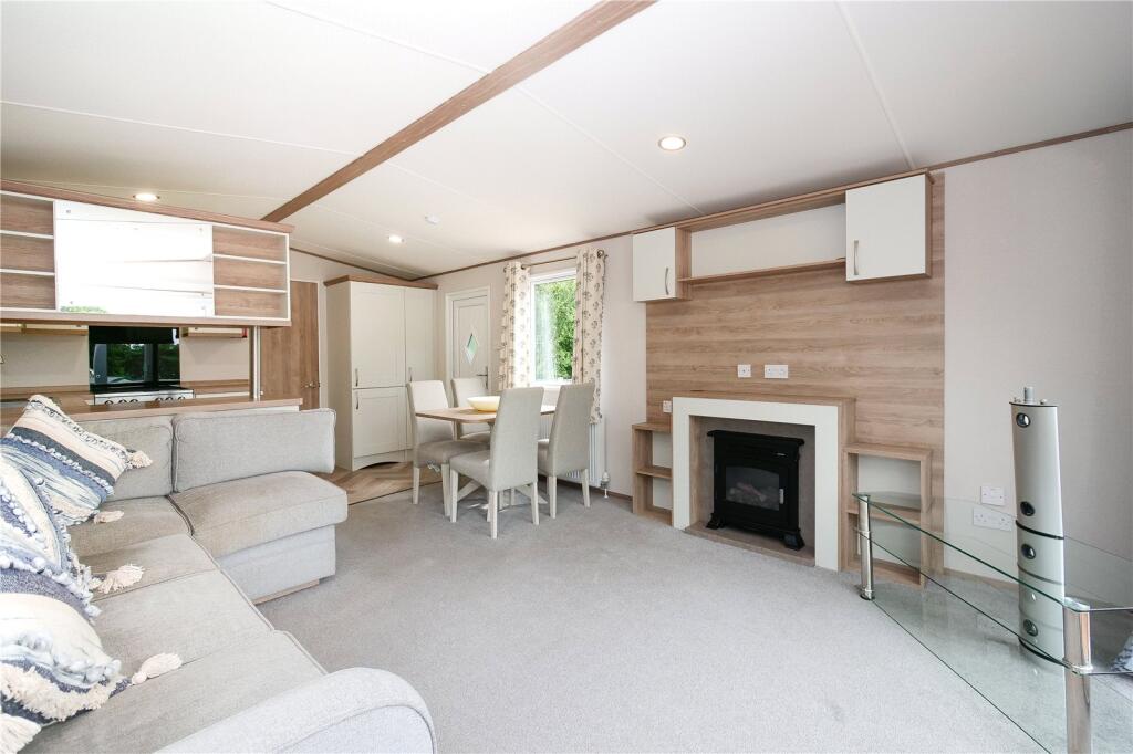 Additional image 9 of Glen Road, Baildon, Shipley, West Yorkshire, BD17