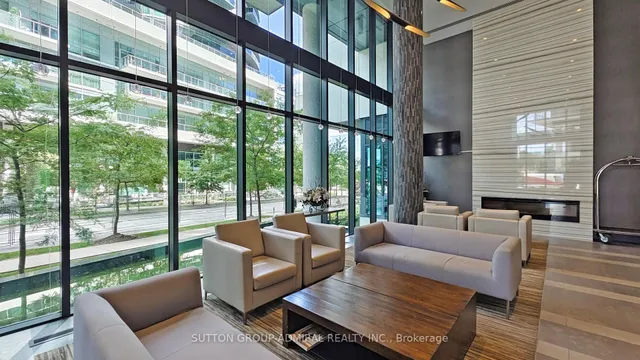 Additional image 30 of 39 Annie Craig Dr Unit Th4