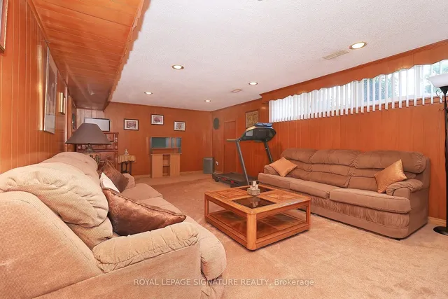 Additional image 21 of 989 Midland Ave