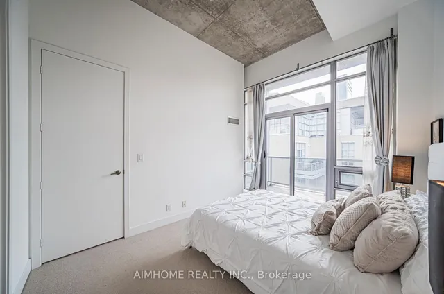 Additional image 11 of 399 Adelaide St Unit 1002