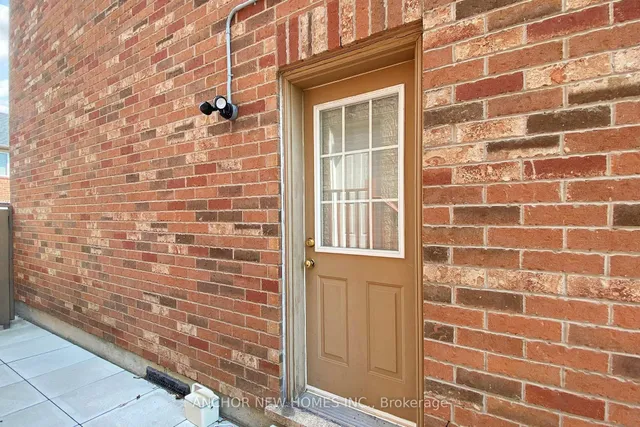 Additional image 33 of 60 Coyote Cres