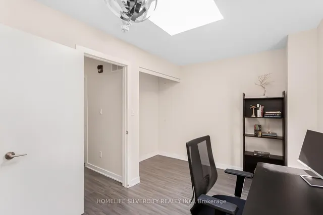 Additional image 42 of 2063 Weston Rd Unit 15