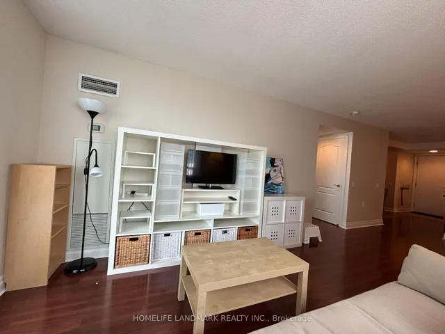 Additional image 9 of 21 Hillcrest Ave Unit 902