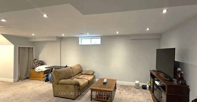 Additional image 17 of 256 Sienna Cres