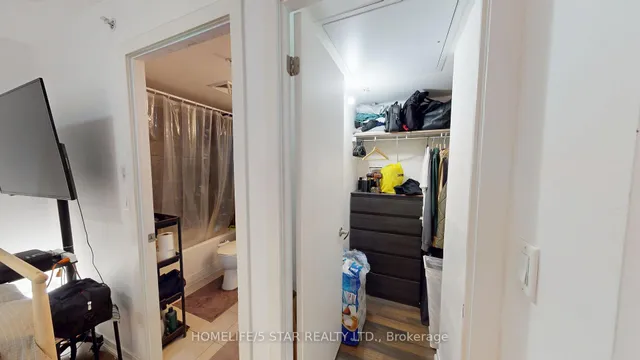 Additional image 13 of 20 JOE SHUSTER Way Unit 521