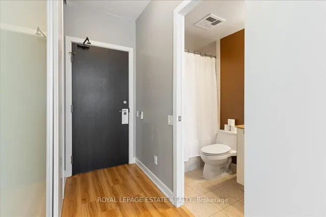 Additional image 10 of 33 Charles St Unit 811