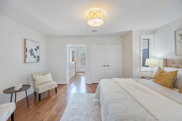 Additional image 26 of 33 Clark St