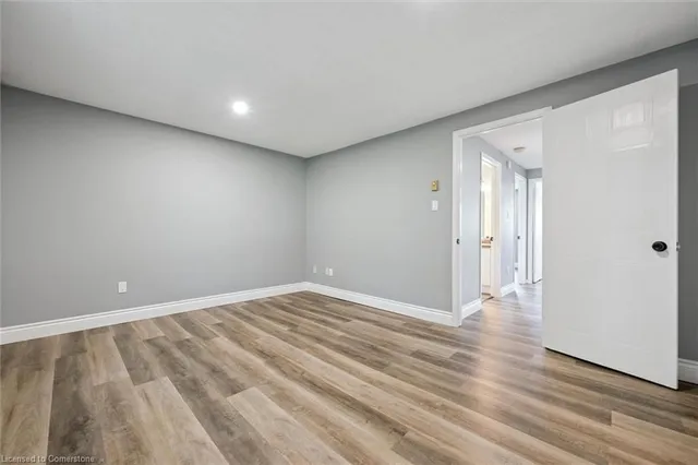 Additional image 25 of 219 Kingswood Dr Unit 18