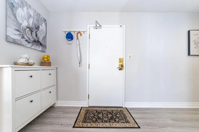 Additional image 5 of 270 Queens Quay Unit 1407