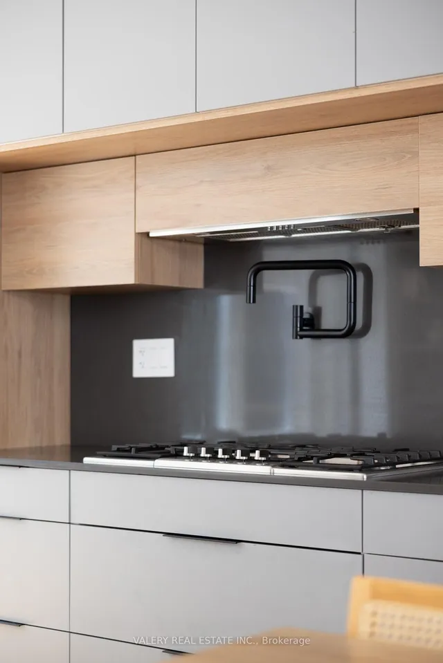 Additional image 15 of 83 Virginia Ave