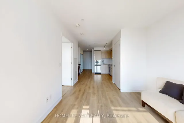 Additional image 18 of 501 Yonge St Unit 2701