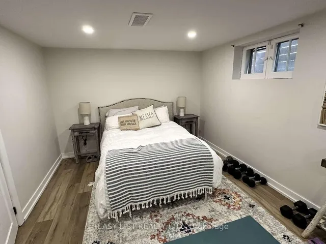 Additional image 28 of 39 Romney Rd