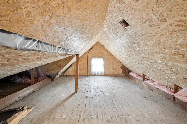 Additional image 24 of 156 Union Blvd