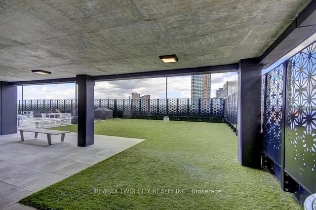 Additional image 25 of 60 Charles St Unit 1805