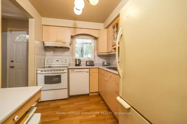 Additional image 9 of 109 Carolbreen Sq