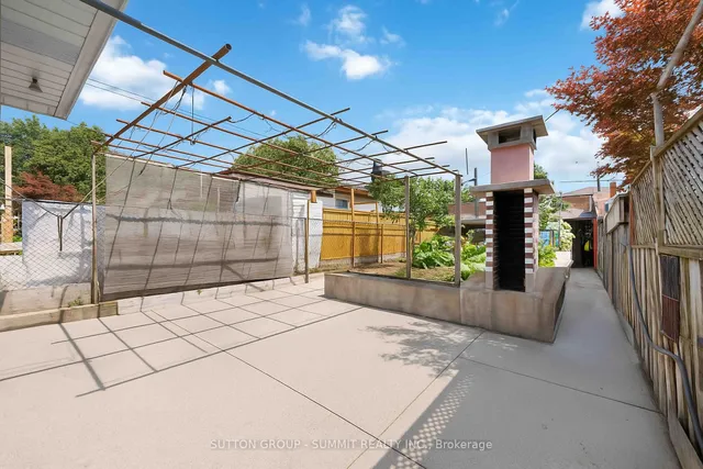 Additional image 32 of 405 GILBERT Ave