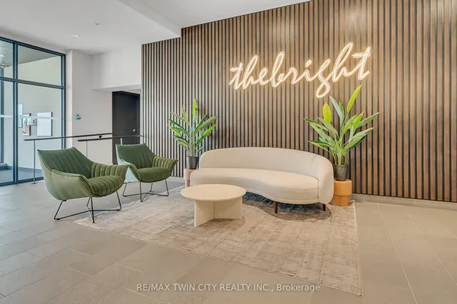 Additional image 5 of 741 King St Unit 906