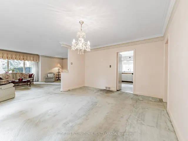 Additional image 20 of 200 Cortleigh Blvd