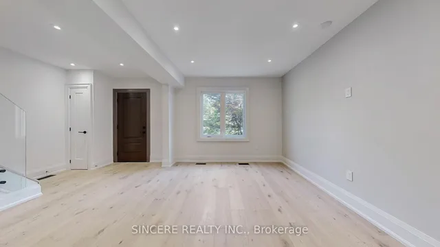 Additional image 7 of 123 Lawrence Ave