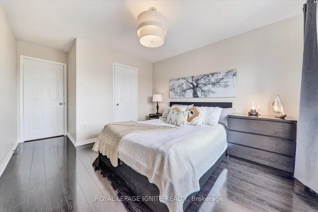 Additional image 44 of 21 Ecopark Gate