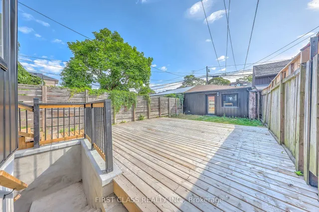 Additional image 39 of 431 Roxton Rd