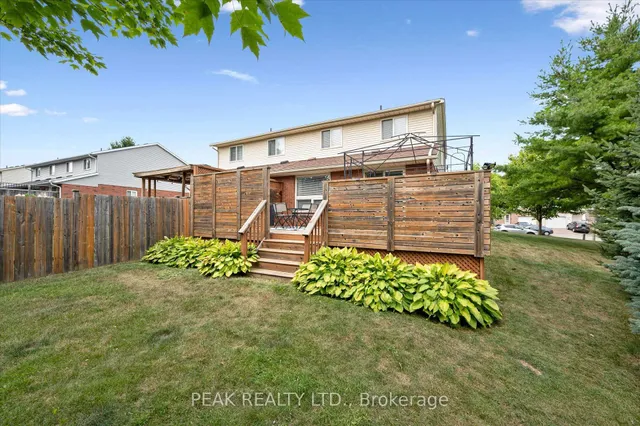 Additional image 38 of 839 Fairway Cres