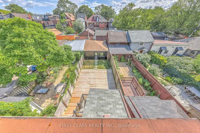 Additional image 32 of 431 Roxton Rd