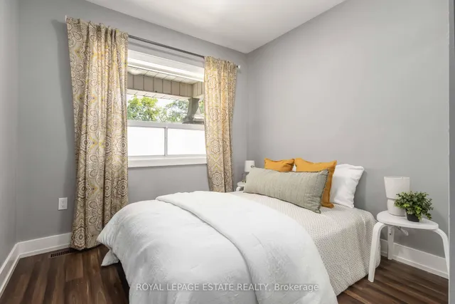 Additional image 30 of 1008 Woodbine Ave