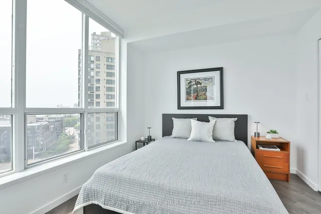 Additional image 14 of 230 Queens Quay Unit 1521