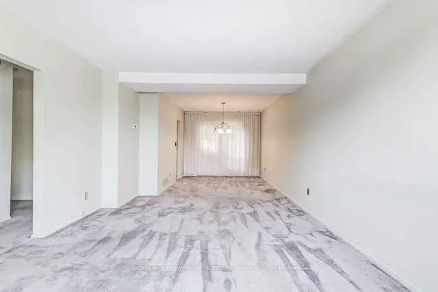 Additional image 12 of 39 Lexington Ave Unit 51