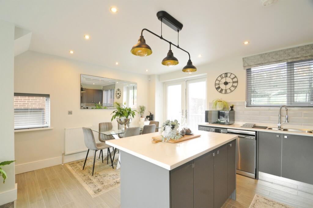 Additional image 3 of Cliffe Terrace, Baildon, Shipley