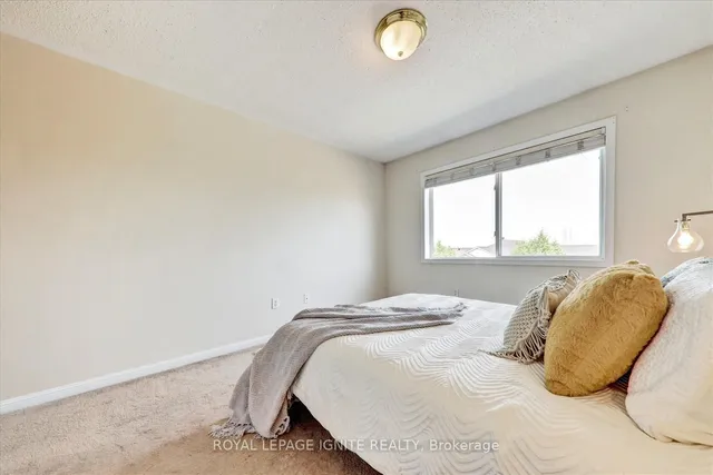 Additional image 22 of 21 Ecopark Gate