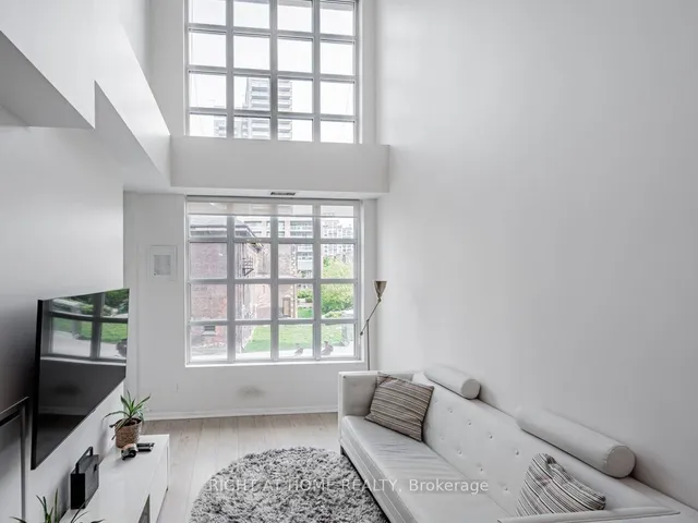 Additional image 12 of 65 East Liberty St Unit 322