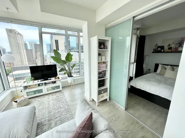 Additional image 14 of 199 Richmond St Unit 2202