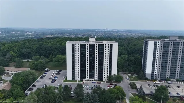 Additional image 33 of 35 Green Valley Dr Unit 506