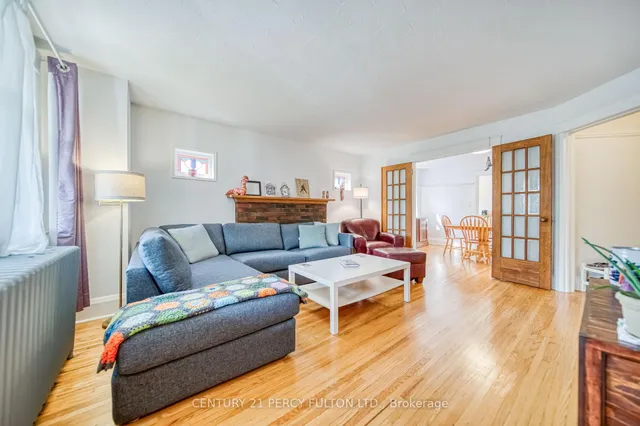 Additional image 12 of 48-50 Scarboro Beach Blvd