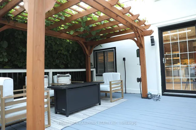 Additional image 31 of 291 St Clair Ave