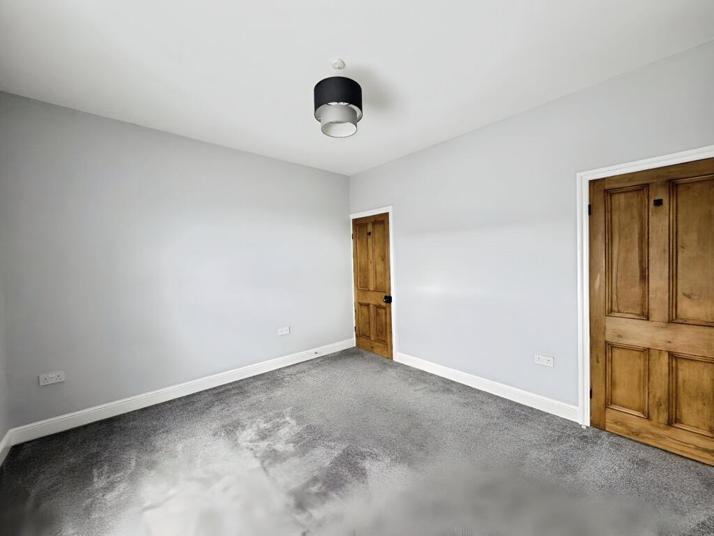 Additional image 12 of Whitcliffe Road, Cleckheaton, BD19