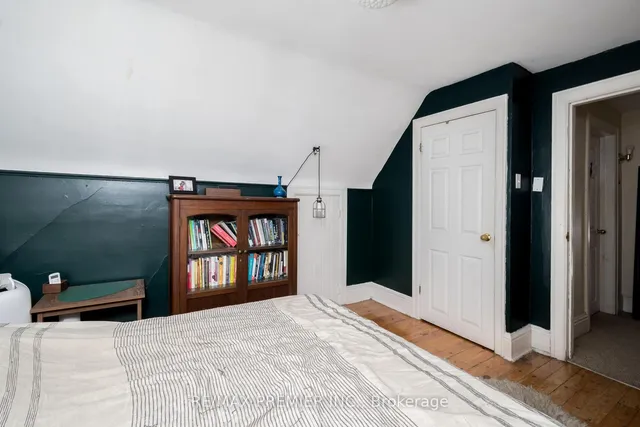 Additional image 14 of 300 Keele St