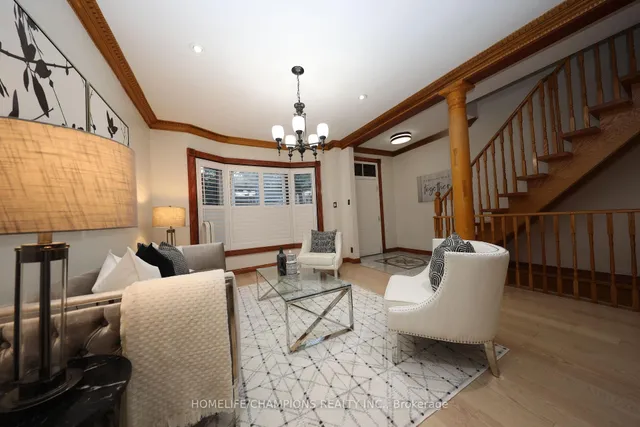 Additional image 3 of 291 St Clair Ave