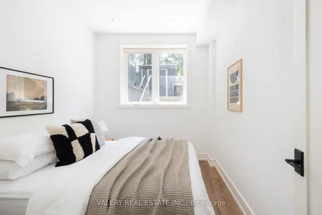 Additional image 40 of 83 Virginia Ave