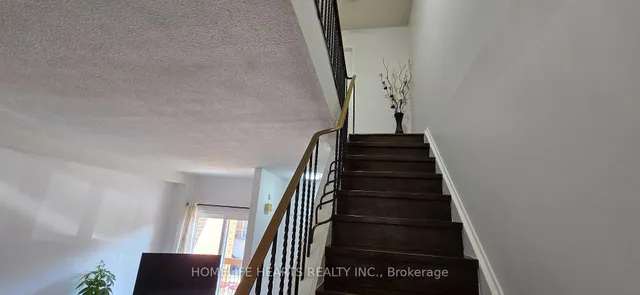 Additional image 12 of 152 Homestead Rd Unit 24