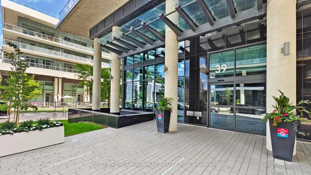 Additional image 29 of 39 Annie Craig Dr Unit Th4