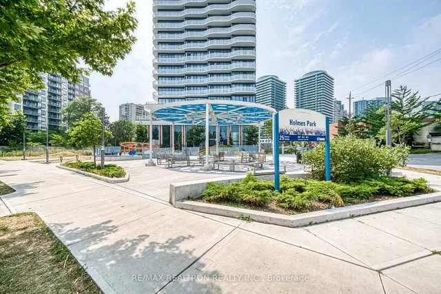 Additional image 44 of 15 Holmes Ave Unit 908