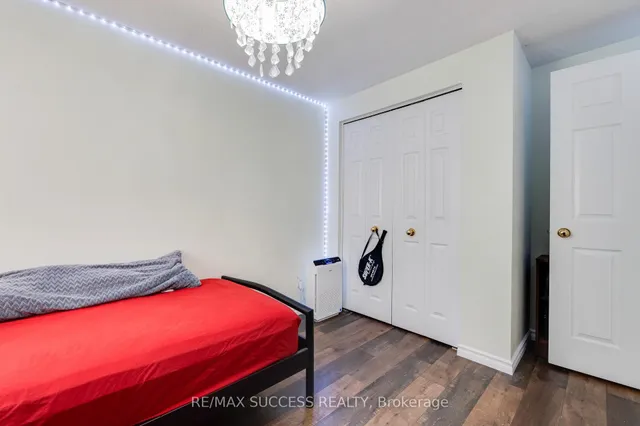 Additional image 27 of 682 Activa Ave