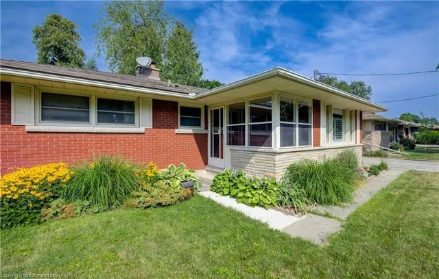 Additional image 3 of 74 Lakeside Dr