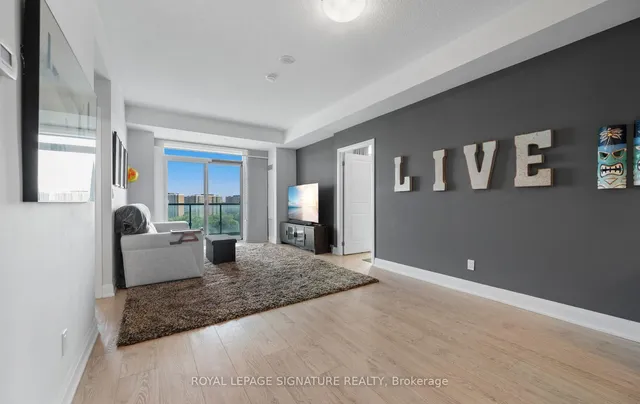 Additional image 11 of 35 Fontenay Crt Unit 807