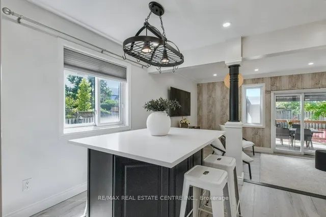 Additional image 13 of 19 Apple Ridge Dr