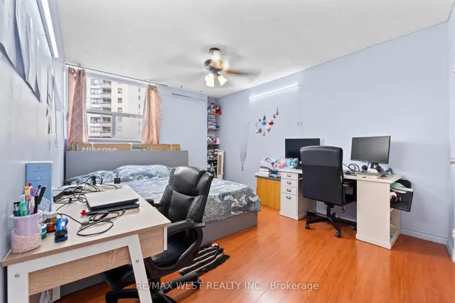 Additional image 19 of 380 Dixon Rd Unit 605