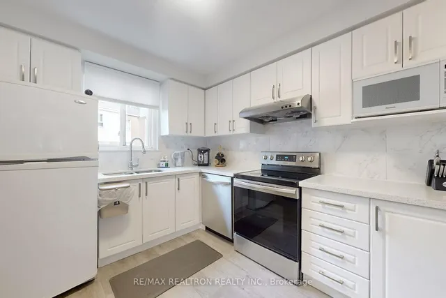 Additional image 8 of 15 Esterbrooke Ave Unit 131